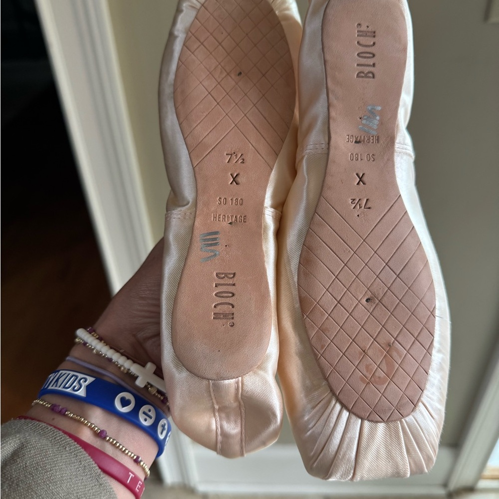 Ballet Point Shoes